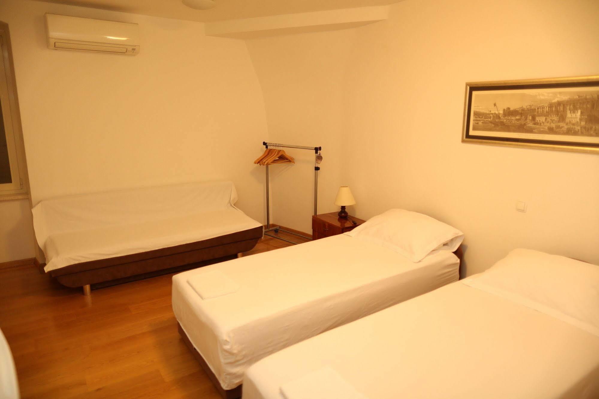 Guest house Malena Palace Experience 3*