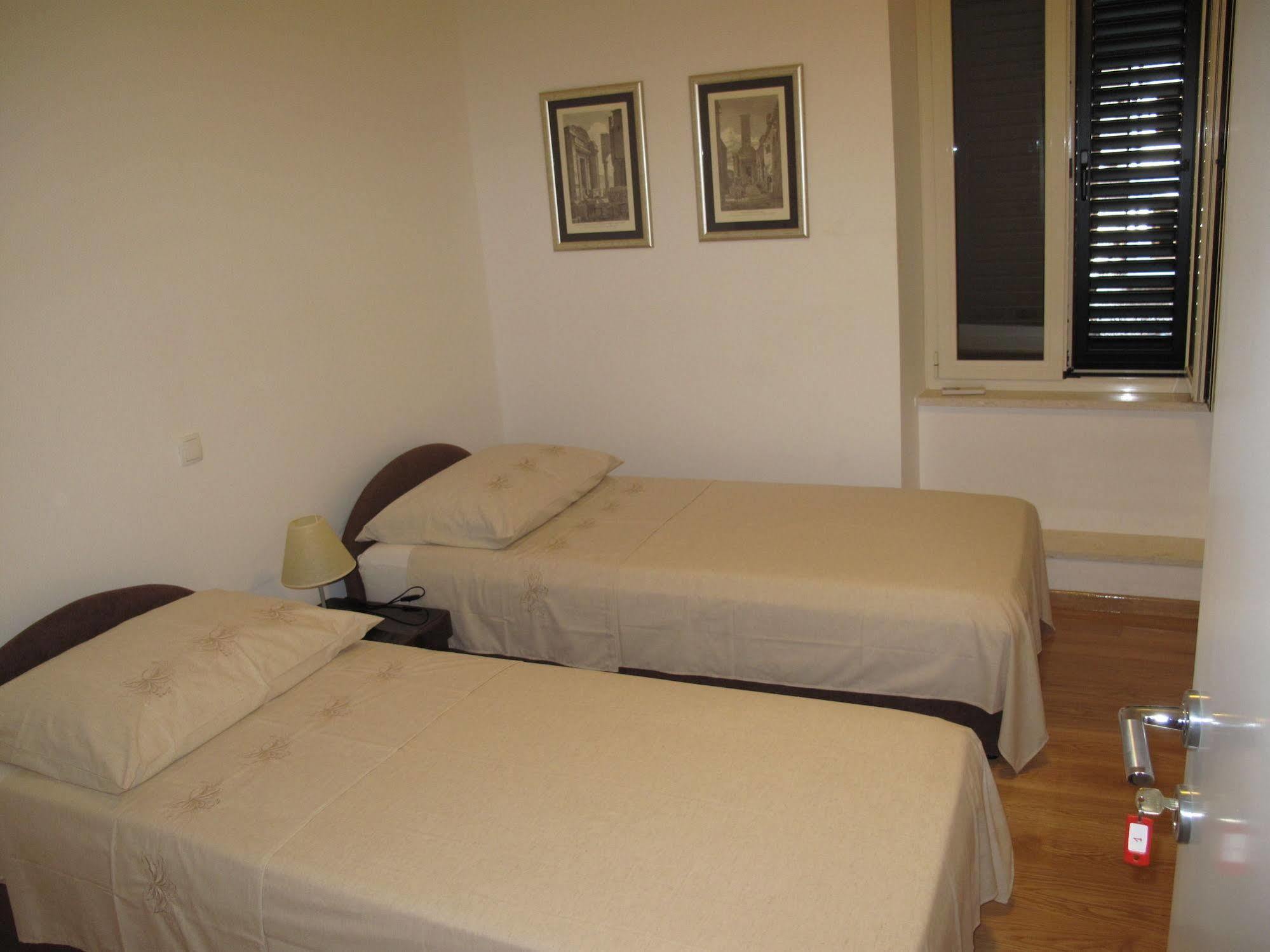 Guest house Malena Palace Experience